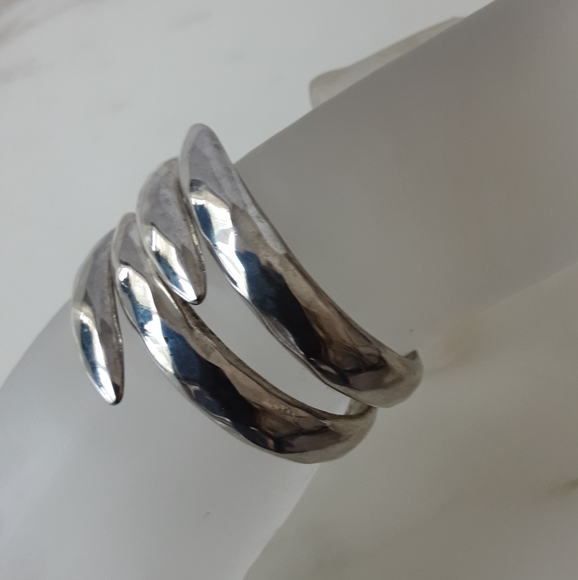 MCM Silver Tone Double Snake Hammered Clamper Cuff Bracelet - Picture 3 of 6